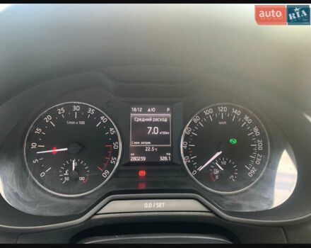 Шкода Октавия 2014 в Одессе на Automoto.ua Серый Шкода Октавия, объемом двигателя 1.6 л и пробегом 285 тыс. км за 10000 $, фото 29 на Automoto.ua