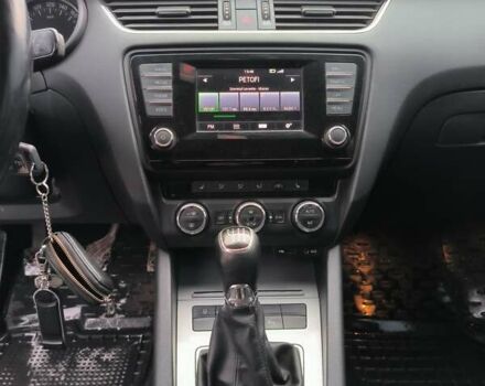 Серый Шкода Октавия, объемом двигателя 1.97 л и пробегом 275 тыс. км за 12000 $, фото 10 на Automoto.ua