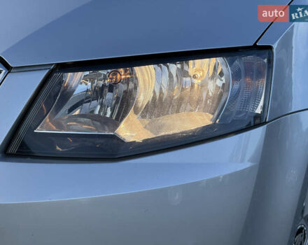 Сірий Шкода Октавія, об'ємом двигуна 1.6 л та пробігом 230 тис. км за 10999 $, фото 13 на Automoto.ua