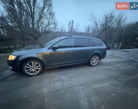 Сірий Шкода Октавія, об'ємом двигуна 1.8 л та пробігом 209 тис. км за 10999 $, фото 8 на Automoto.ua