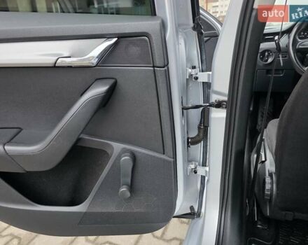 Сірий Шкода Октавія, об'ємом двигуна 1.6 л та пробігом 224 тис. км за 8999 $, фото 37 на Automoto.ua