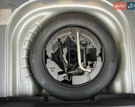 Серый Шкода Октавия, объемом двигателя 2 л и пробегом 303 тыс. км за 9200 $, фото 44 на Automoto.ua