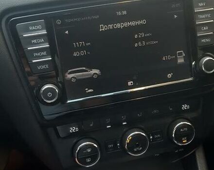 Шкода Октавия 2014 в Львове на Automoto.ua Серый Шкода Октавия, объемом двигателя 1.6 л и пробегом 294 тыс. км за 11499 $, фото 18 на Automoto.ua