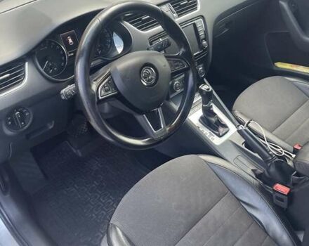 Шкода Октавия 2014 в Виннице на Automoto.ua Серый Шкода Октавия, объемом двигателя 1.6 л и пробегом 291 тыс. км за 11500 $, фото 7 на Automoto.ua