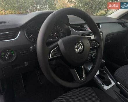 Серый Шкода Октавия, объемом двигателя 1.6 л и пробегом 281 тыс. км за 10499 $, фото 17 на Automoto.ua