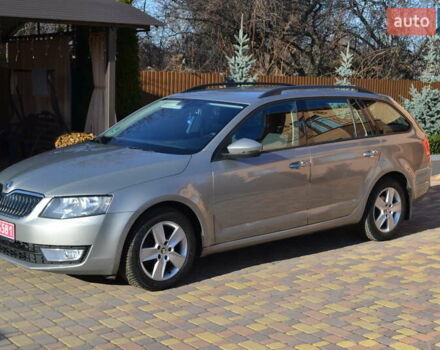 Серый Шкода Октавия, объемом двигателя 2 л и пробегом 228 тыс. км за 12500 $, фото 10 на Automoto.ua