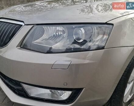 Шкода Октавія 2014 у Костополе на Automoto.ua Сірий Шкода Октавія, об'ємом двигуна 1.97 л та пробігом 364 тис. км за 11600 $, фото 7 на Automoto.ua