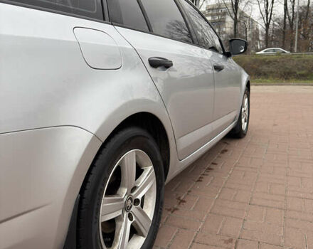 Серый Шкода Октавия, объемом двигателя 1.6 л и пробегом 270 тыс. км за 9300 $, фото 9 на Automoto.ua