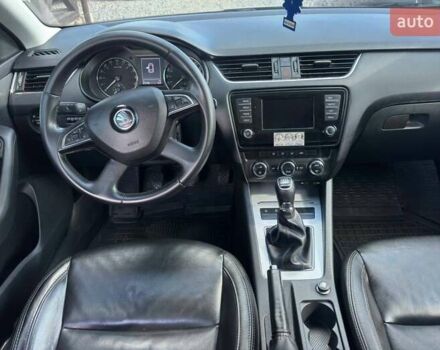 Сірий Шкода Октавія, об'ємом двигуна 1.6 л та пробігом 286 тис. км за 11500 $, фото 2 на Automoto.ua