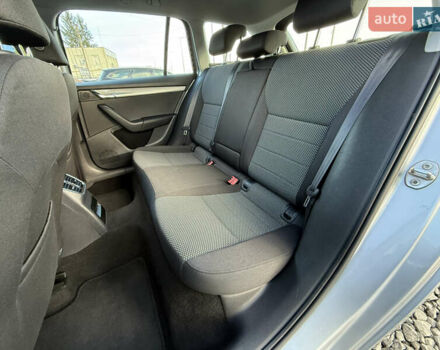 Сірий Шкода Октавія, об'ємом двигуна 1.6 л та пробігом 230 тис. км за 10999 $, фото 40 на Automoto.ua