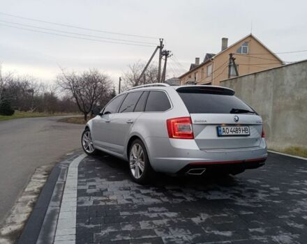 Шкода Октавия 2014 в Ужгороде на Automoto.ua Серый Шкода Октавия, объемом двигателя 2 л и пробегом 270 тыс. км за 13500 $, фото 1 на Automoto.ua