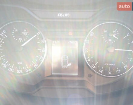 Серый Шкода Октавия, объемом двигателя 2 л и пробегом 228 тыс. км за 12500 $, фото 34 на Automoto.ua