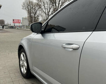 Серый Шкода Октавия, объемом двигателя 1.6 л и пробегом 207 тыс. км за 11000 $, фото 5 на Automoto.ua