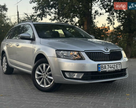 Серый Шкода Октавия, объемом двигателя 1.6 л и пробегом 281 тыс. км за 10499 $, фото 2 на Automoto.ua