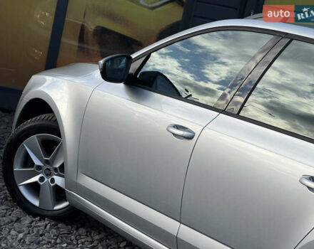 Сірий Шкода Октавія, об'ємом двигуна 1.6 л та пробігом 230 тис. км за 10999 $, фото 17 на Automoto.ua