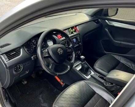 Сірий Шкода Октавія, об'ємом двигуна 1.6 л та пробігом 390 тис. км за 10500 $, фото 4 на Automoto.ua