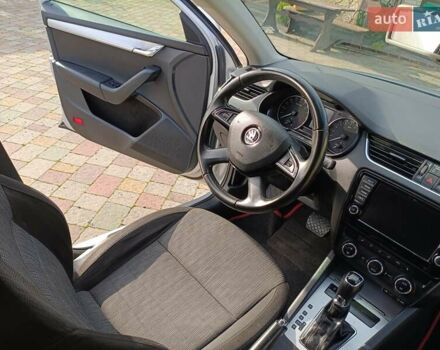 Сірий Шкода Октавія, об'ємом двигуна 2 л та пробігом 219 тис. км за 10800 $, фото 24 на Automoto.ua