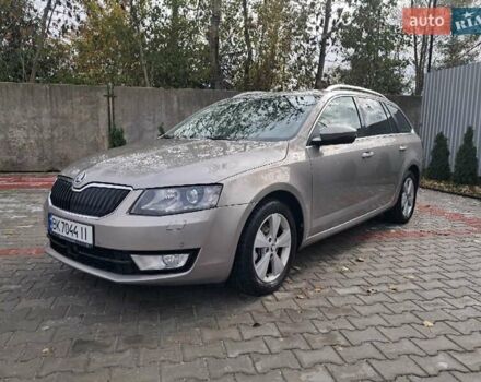 Шкода Октавія 2014 у Костополе на Automoto.ua Сірий Шкода Октавія, об'ємом двигуна 1.97 л та пробігом 364 тис. км за 11600 $, фото 5 на Automoto.ua