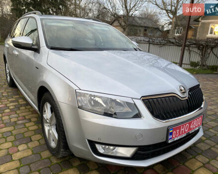 Серый Шкода Октавия, объемом двигателя 2 л и пробегом 227 тыс. км за 10700 $, фото 2 на Automoto.ua