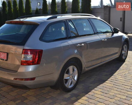 Серый Шкода Октавия, объемом двигателя 2 л и пробегом 228 тыс. км за 12500 $, фото 6 на Automoto.ua