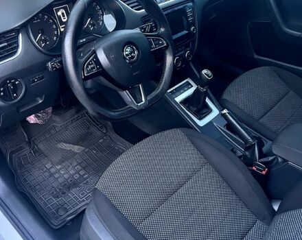 Шкода Октавия 2014 в Харькове на Automoto.ua Серый Шкода Октавия, объемом двигателя 1.6 л и пробегом 261 тыс. км за 10999 $, фото 11 на Automoto.ua