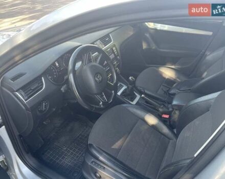 Сірий Шкода Октавія, об'ємом двигуна 1.6 л та пробігом 287 тис. км за 11200 $, фото 4 на Automoto.ua