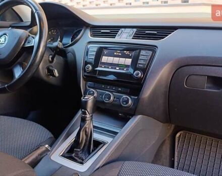 Серый Шкода Октавия, объемом двигателя 1.6 л и пробегом 290 тыс. км за 8900 $, фото 25 на Automoto.ua