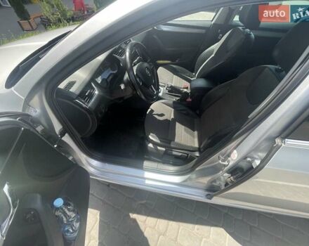 Шкода Октавия 2014 в Виннице на Automoto.ua Серый Шкода Октавия, объемом двигателя 1.6 л и пробегом 291 тыс. км за 11500 $, фото 27 на Automoto.ua