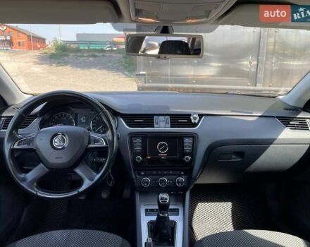 Сірий Шкода Октавія, об'ємом двигуна 1.6 л та пробігом 296 тис. км за 9490 $, фото 13 на Automoto.ua