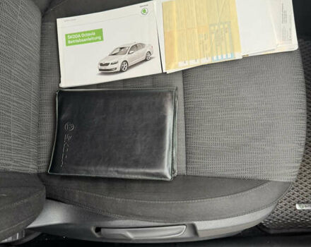 Сірий Шкода Октавія, об'ємом двигуна 1.8 л та пробігом 228 тис. км за 11300 $, фото 29 на Automoto.ua