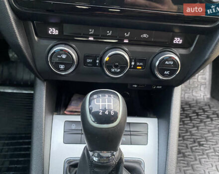 Серый Шкода Октавия, объемом двигателя 2 л и пробегом 227 тыс. км за 10700 $, фото 24 на Automoto.ua