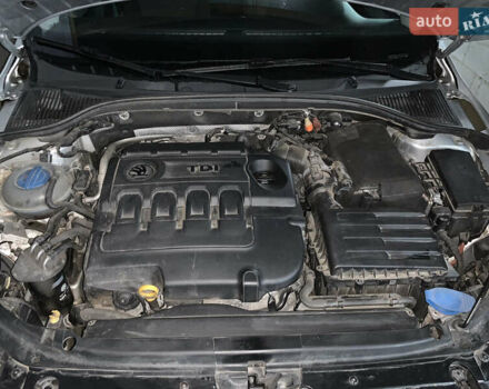 Шкода Октавия 2014 в Ровно на Automoto.ua Серый Шкода Октавия, объемом двигателя 1.6 л и пробегом 259 тыс. км за 10500 $, фото 4 на Automoto.ua