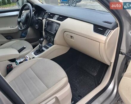 Шкода Октавія 2014 у Костополе на Automoto.ua Сірий Шкода Октавія, об'ємом двигуна 1.97 л та пробігом 364 тис. км за 11600 $, фото 18 на Automoto.ua