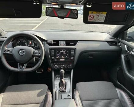 Шкода Октавия 2014 в Мукачеве на Automoto.ua Серый Шкода Октавия, объемом двигателя 1.97 л и пробегом 286 тыс. км за 14499 $, фото 16 на Automoto.ua