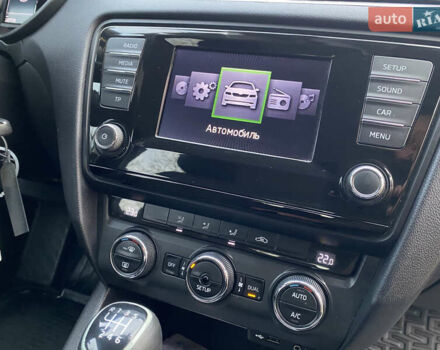 Серый Шкода Октавия, объемом двигателя 2 л и пробегом 227 тыс. км за 10700 $, фото 23 на Automoto.ua