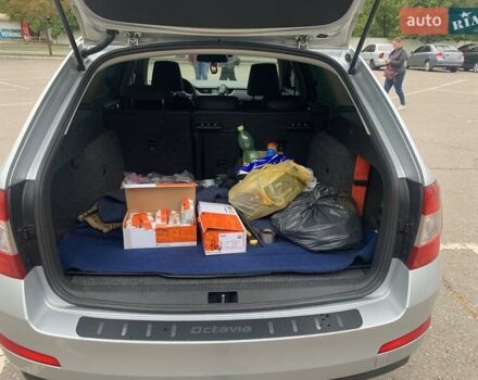 Серый Шкода Октавия, объемом двигателя 2 л и пробегом 293 тыс. км за 13100 $, фото 17 на Automoto.ua