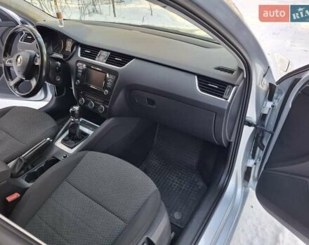 Серый Шкода Октавия, объемом двигателя 2 л и пробегом 316 тыс. км за 11700 $, фото 16 на Automoto.ua