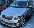 Серый Шкода Октавия, объемом двигателя 1.6 л и пробегом 300 тыс. км за 4000 $, фото 1 на Automoto.ua