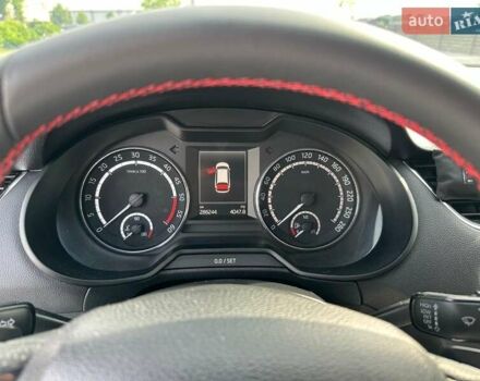 Шкода Октавия 2014 в Мукачеве на Automoto.ua Серый Шкода Октавия, объемом двигателя 1.97 л и пробегом 286 тыс. км за 14499 $, фото 21 на Automoto.ua