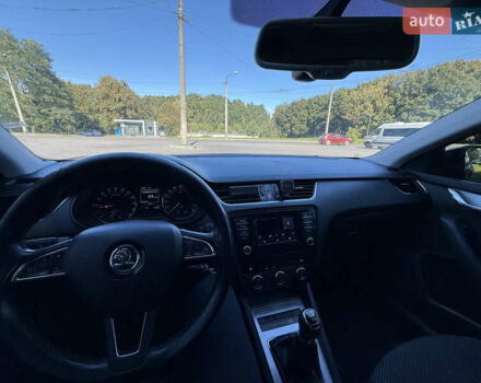 Серый Шкода Октавия, объемом двигателя 1.6 л и пробегом 241 тыс. км за 10300 $, фото 10 на Automoto.ua