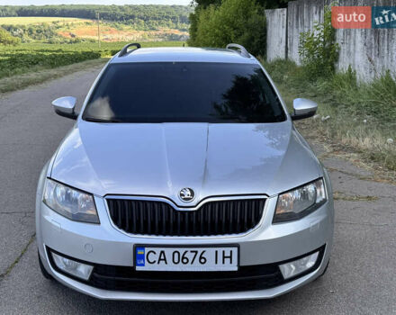 Серый Шкода Октавия, объемом двигателя 1.6 л и пробегом 260 тыс. км за 10000 $, фото 1 на Automoto.ua