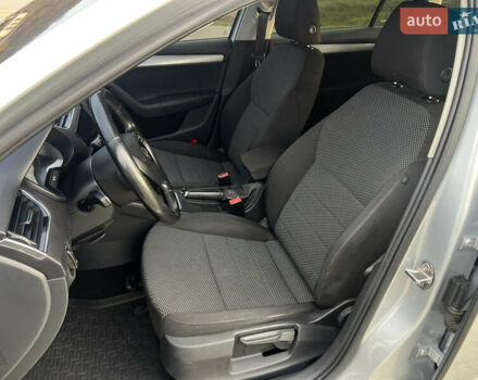 Серый Шкода Октавия, объемом двигателя 2 л и пробегом 303 тыс. км за 9200 $, фото 22 на Automoto.ua