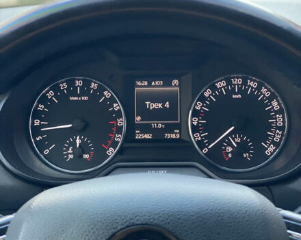 Сірий Шкода Октавія, об'ємом двигуна 2 л та пробігом 225 тис. км за 12200 $, фото 34 на Automoto.ua