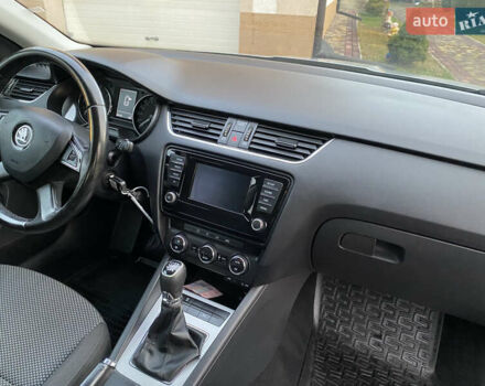 Серый Шкода Октавия, объемом двигателя 2 л и пробегом 227 тыс. км за 10700 $, фото 22 на Automoto.ua