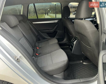 Серый Шкода Октавия, объемом двигателя 2 л и пробегом 303 тыс. км за 9200 $, фото 38 на Automoto.ua