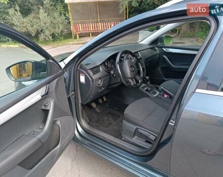 Шкода Октавия 2014 в Хмельницком на Automoto.ua Серый Шкода Октавия, объемом двигателя 1.6 л и пробегом 270 тыс. км за 11999 $, фото 20 на Automoto.ua