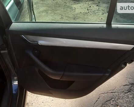 Шкода Октавия 2014 в Львове на Automoto.ua Серый Шкода Октавия, объемом двигателя 1.6 л и пробегом 294 тыс. км за 11499 $, фото 16 на Automoto.ua