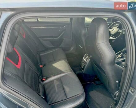 Шкода Октавия 2014 в Мукачеве на Automoto.ua Серый Шкода Октавия, объемом двигателя 1.97 л и пробегом 286 тыс. км за 14499 $, фото 11 на Automoto.ua
