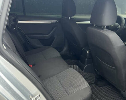 Серый Шкода Октавия, объемом двигателя 1.6 л и пробегом 207 тыс. км за 11000 $, фото 24 на Automoto.ua