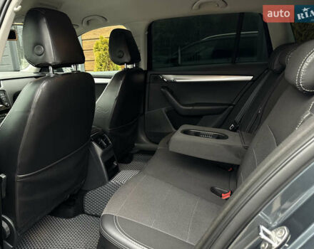 Сірий Шкода Октавія, об'ємом двигуна 1.6 л та пробігом 286 тис. км за 10999 $, фото 47 на Automoto.ua